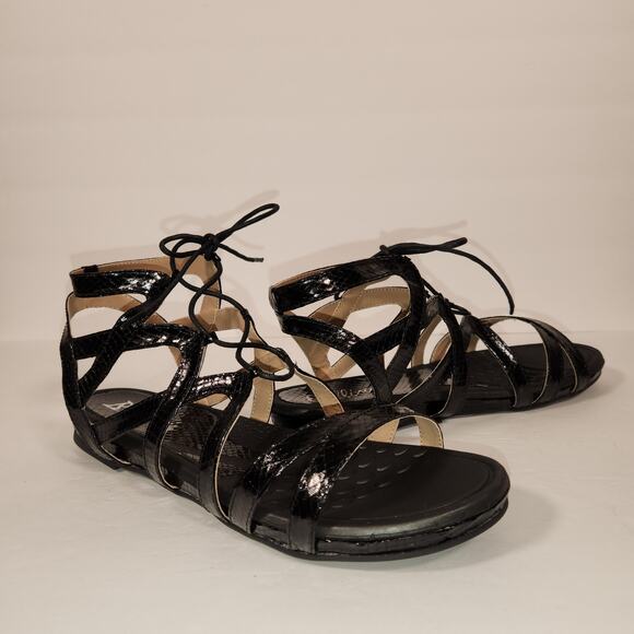 BELLINI Gladiator Sandal Women 12 Black Snake Embossed Faux Leather Boho Classic - Picture 1 of 10